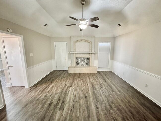 Foto del edificio - 4446 Broad Creek Cove