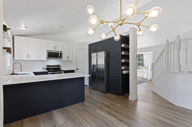 Building Photo - 538 S 850 E