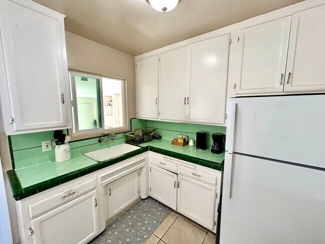 Foto del edificio - Charming 2 Bed / 1 Bath Home in Desirable Oak Park in San Diego
