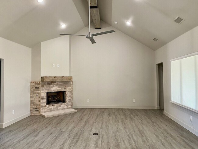 Foto del edificio - Beautiful Home in Cooper ISD