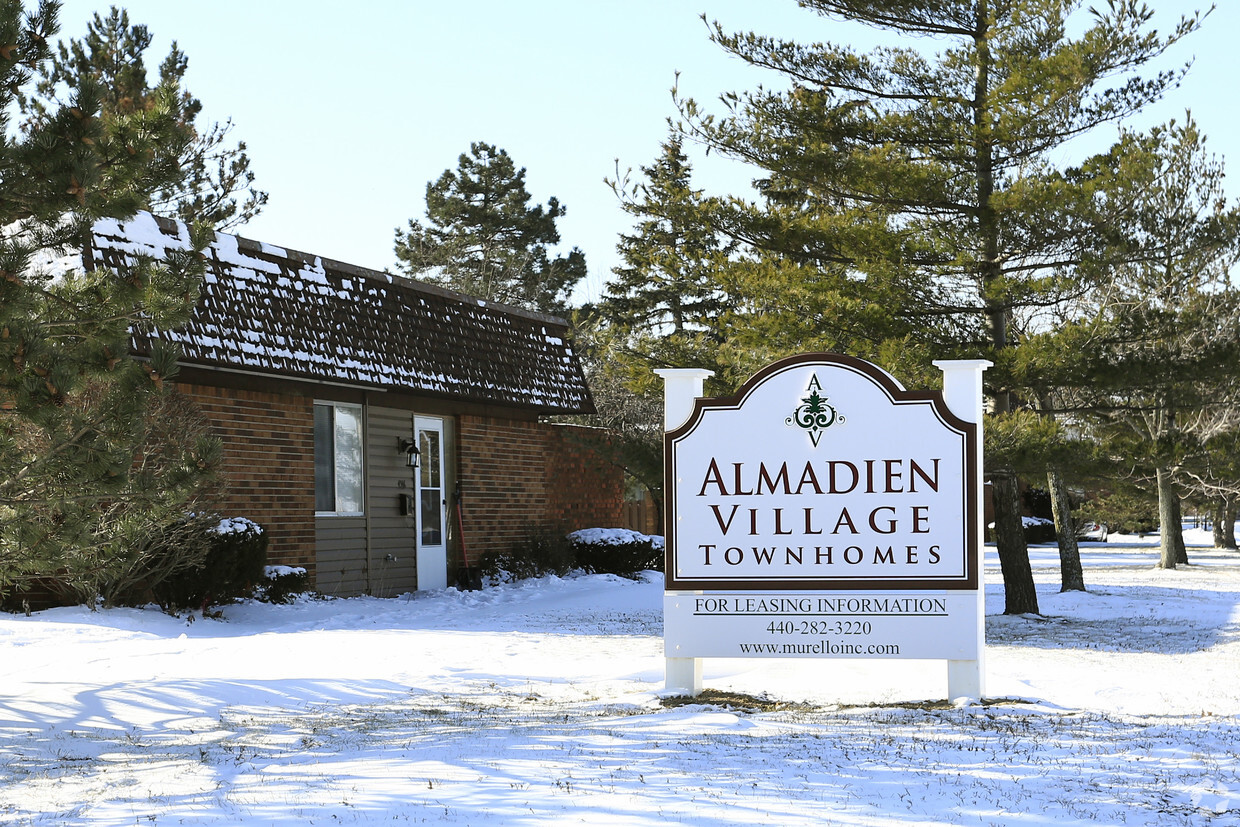 Building Photo - Almadien Village