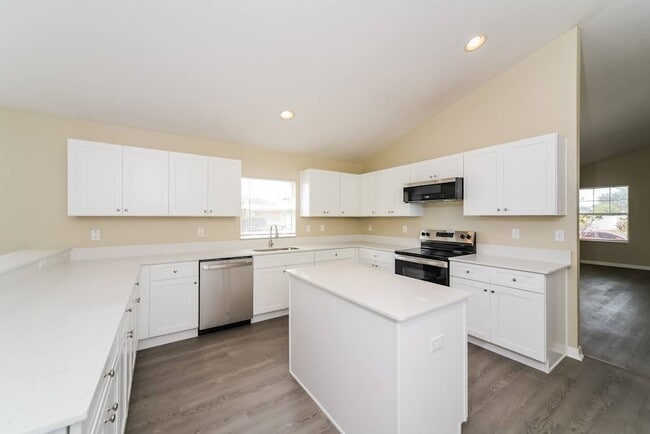 Foto del edificio - 4610 Sandhurst St
