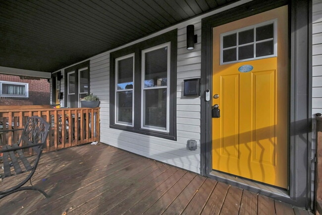 Building Photo - 1216 Atcheson St