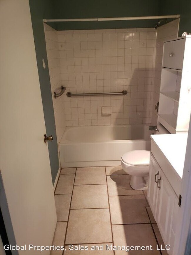 Foto del edificio - 3 br, 2 bath House - 1702 Tropical Court