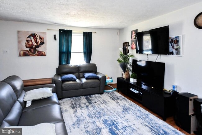 Building Photo - 4408 Quillen Cir