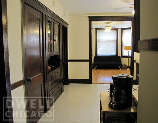 Foto del edificio - 2822 N Albany Ave
