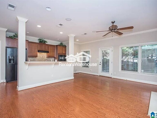 Building Photo - 3853 Kinross Pl