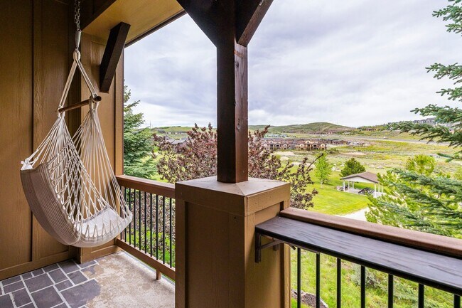 Foto del edificio - 874 W Carving Edge Ct