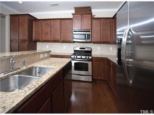 Foto del edificio - 1124 Falcon Ridge Ln