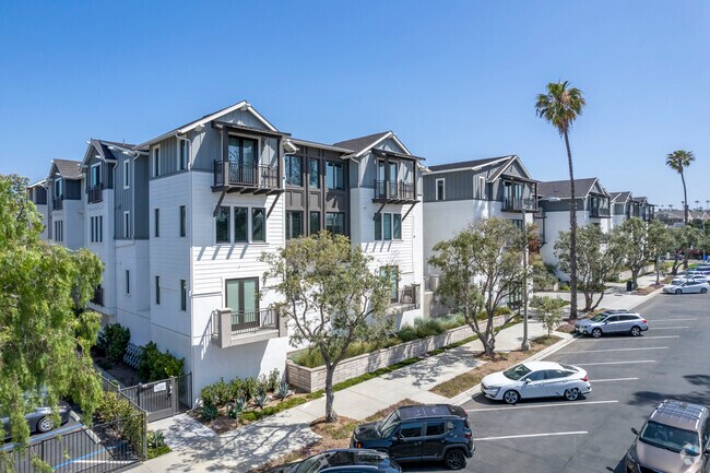 Foto del edificio - Carlyle Carlsbad Village