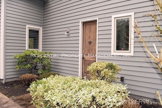 Foto del edificio - 12120 SW Breyman Ave