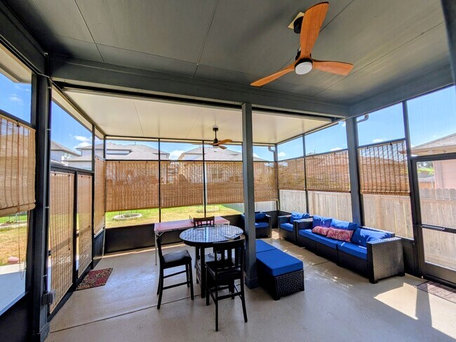 Foto del edificio - 517 Arrowhead Vine St