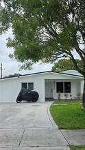 Building Photo - 3651 NW 8th Ct