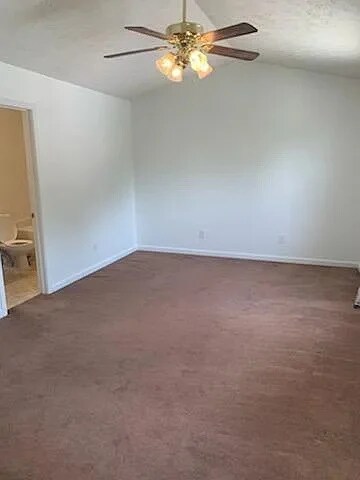 Foto del edificio - 5727 Windfall Ln