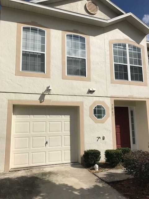 Primary Photo - 3 br, 2.5 bath House - 7061 Saint Ives Court