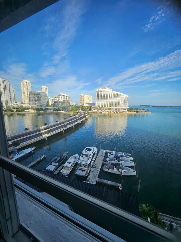 Foto principal - 801 Brickell Ave
