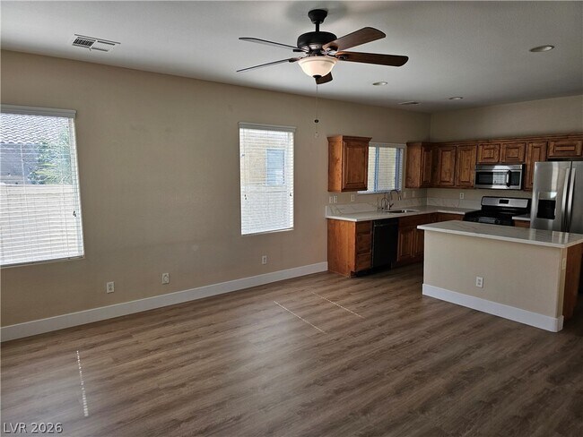 Foto del edificio - 1018 Garnet Ridge Ct