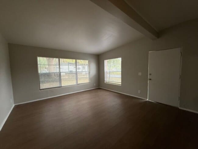 Foto del edificio - 3 Bedroom with Garage, Screen Porch, and Central AC-Lake Mary Schools!