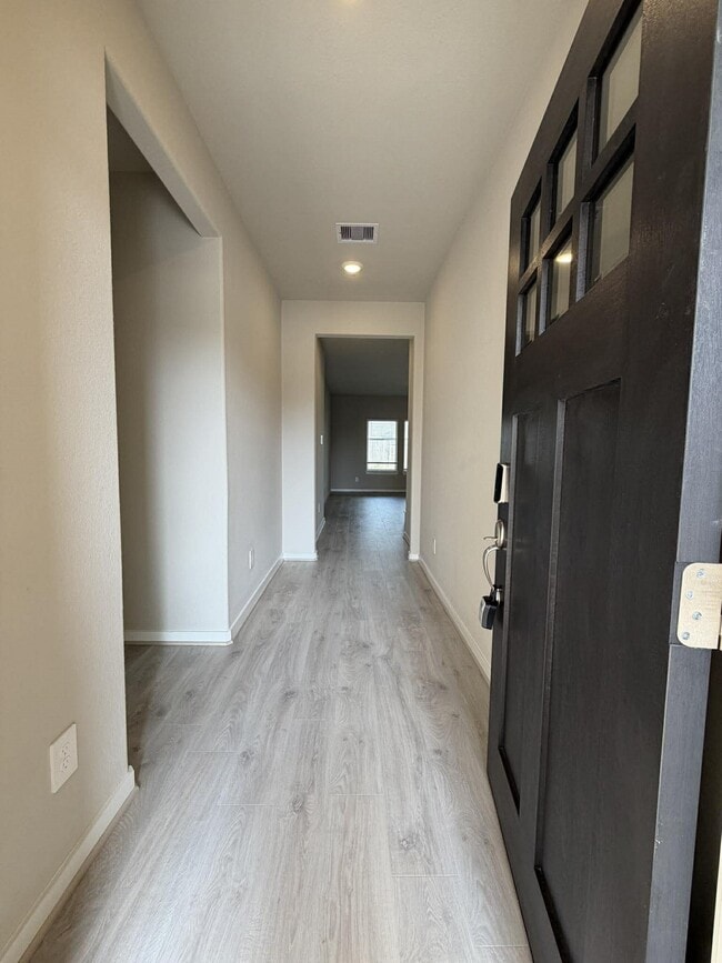 Foto del edificio - 2527 Gray Gale Ct