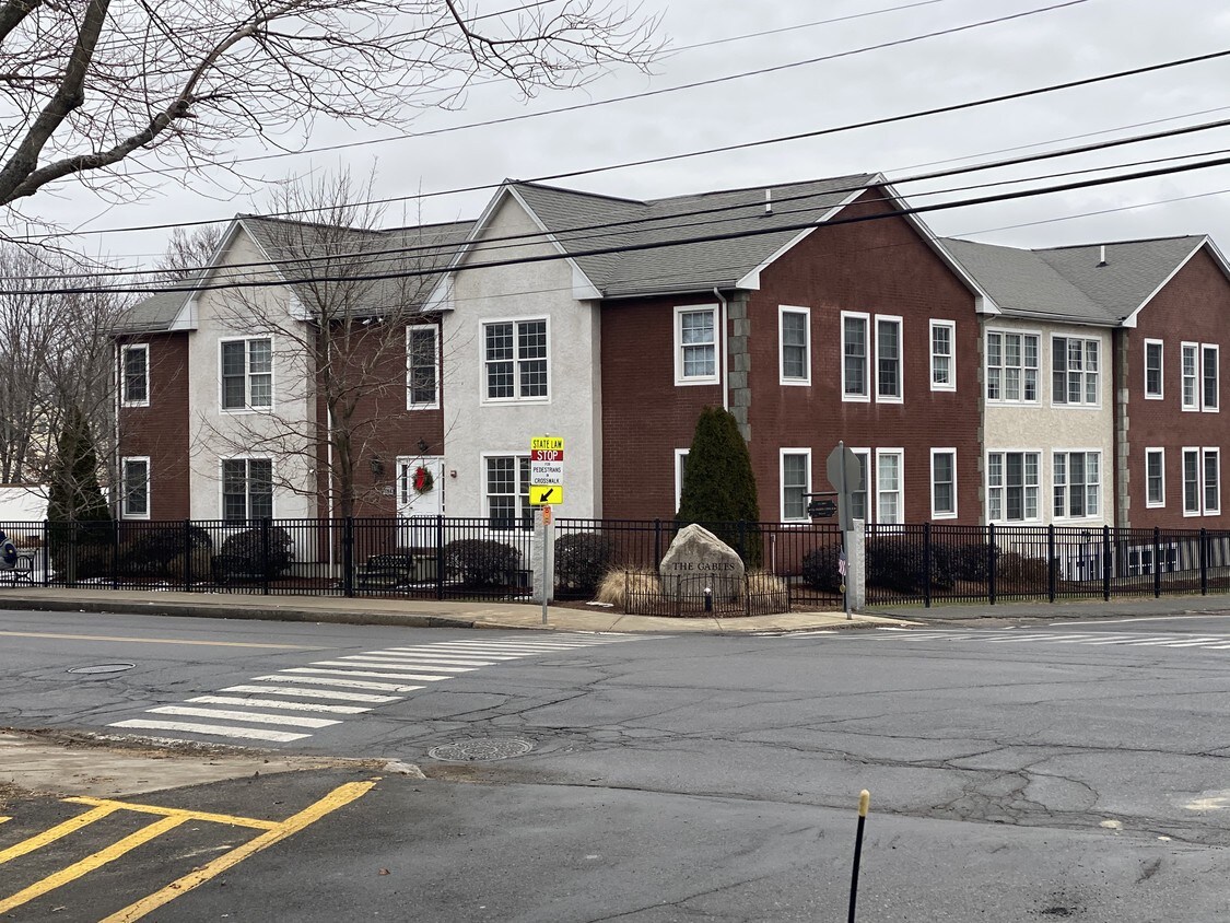 1266 Washington St Unit P, Norwood, MA 02062 Apartments in Norwood