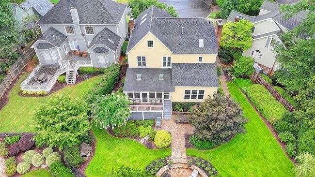 Foto del edificio - 2611 Briers N Dr