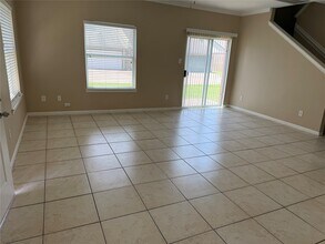 Building Photo - 1625 Townhome Ln