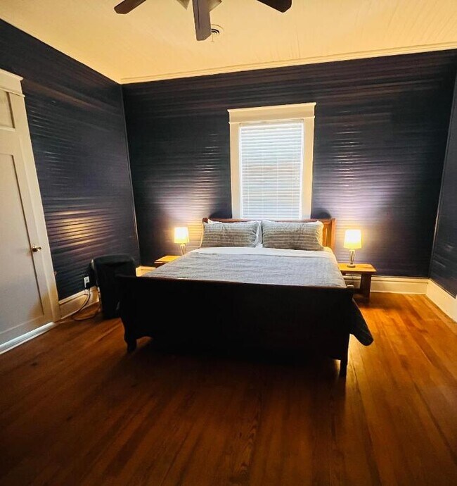 Foto del edificio - 1705 Trail Rd