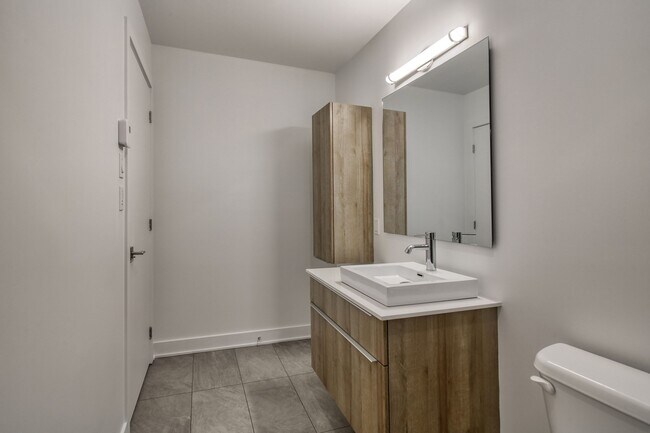 Photo du bâtiment - 9675 Av. Papineau