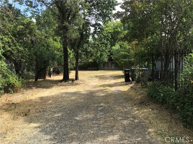 Building Photo - 555 Armstrong St