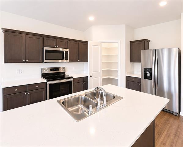 Building Photo - 2117 Berrywood Dr