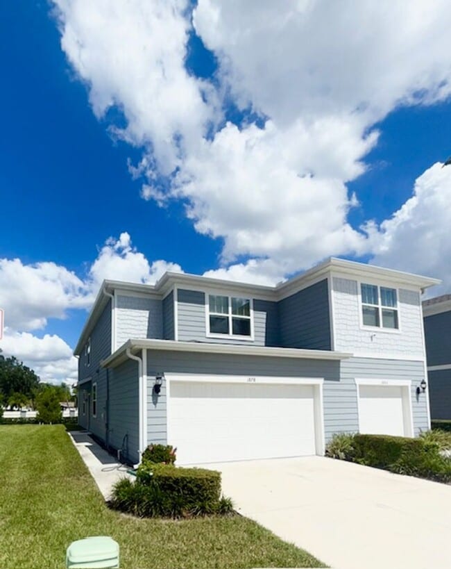 Grayson Square - Grayson Square Townhome