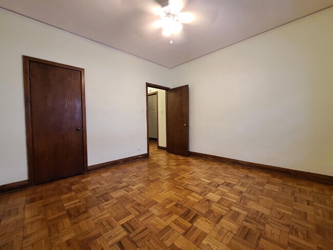 Foto del edificio - 963 Logan St