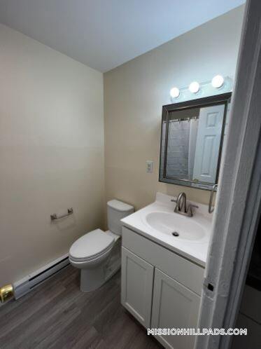 Foto del edificio - 888 Huntington Ave