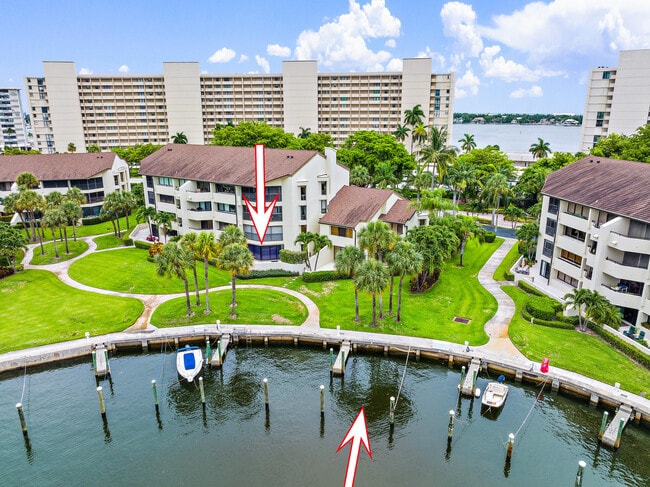 Foto del edificio - 1141 Marine Way E