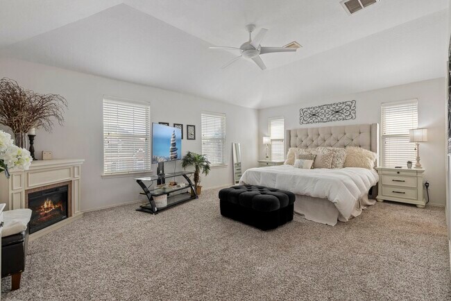 Foto del edificio - 6407 Hillock Ln