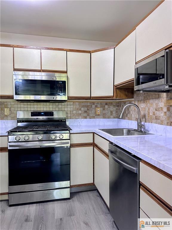 Foto del edificio - 1211 Woodhaven Dr