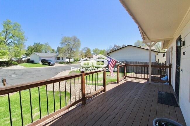 Building Photo - 11025 Dahlia Ct