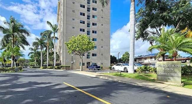 Foto del edificio - 94-302-302 Paiwa St