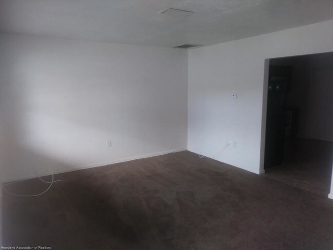 Building Photo - 130 Abel Rd NW