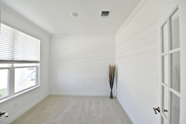 Foto del edificio - 105 Clegg Wyatt Wy
