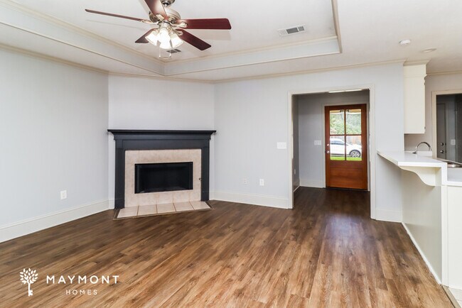 Foto del edificio - 144 Chestnut Dr