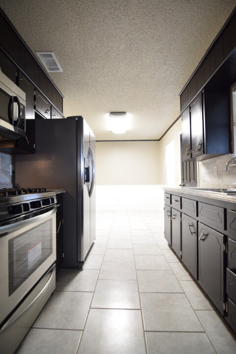 Building Photo - 1003 Bonner Dr