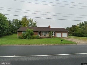 Building Photo - 1008 Garrisonville Rd