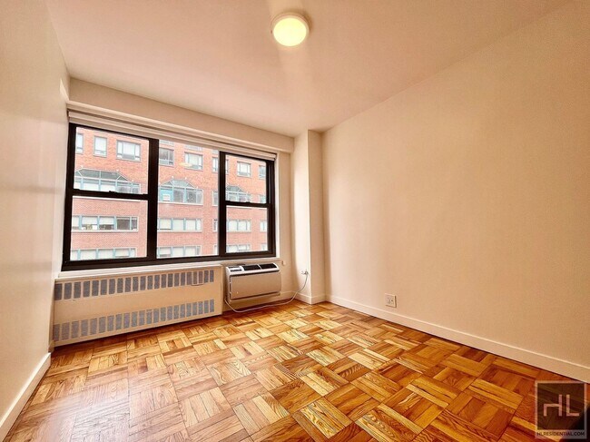 Foto del edificio - Fourth Avenue