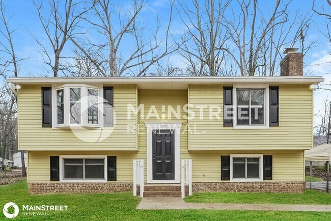 Building Photo - 7901 Ivy Hollow Dr, Charlotte, NC 28227