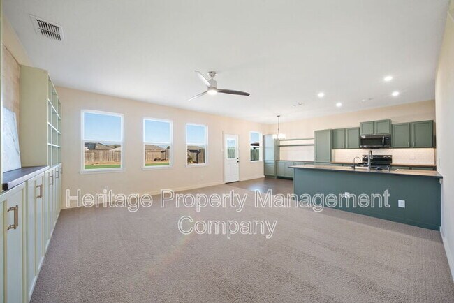 Building Photo - 12241 Cashton