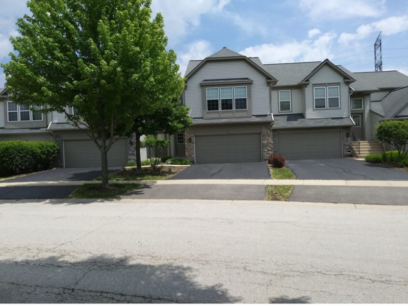 Photo - 481 Metropolitan St (Aurora, IL)