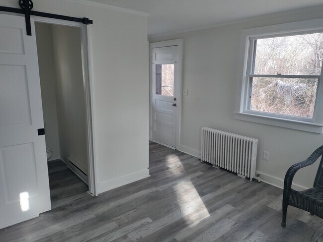 Foto del edificio - 3202 Cranberry Hwy