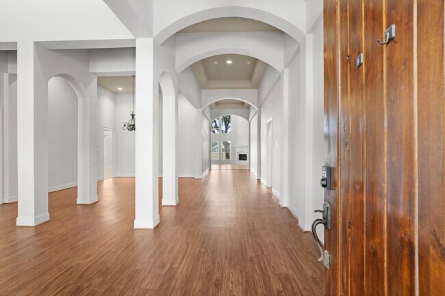 Foto del edificio - 2602 White Falls Dr