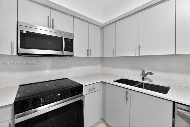 Foto del edificio - 7001 NW 15th St